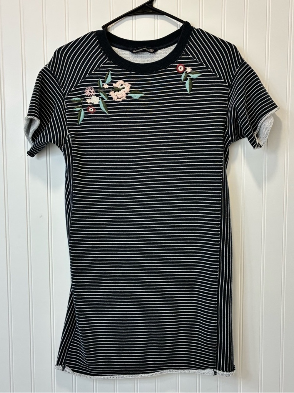 Abercrombie & Fitch Navy and White Striped Short Sleeve Dress Floral Embroidery
